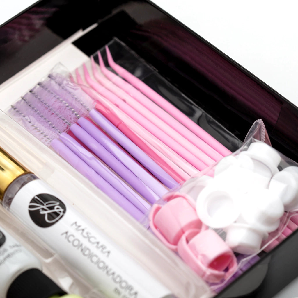 Lash lifting J Denis